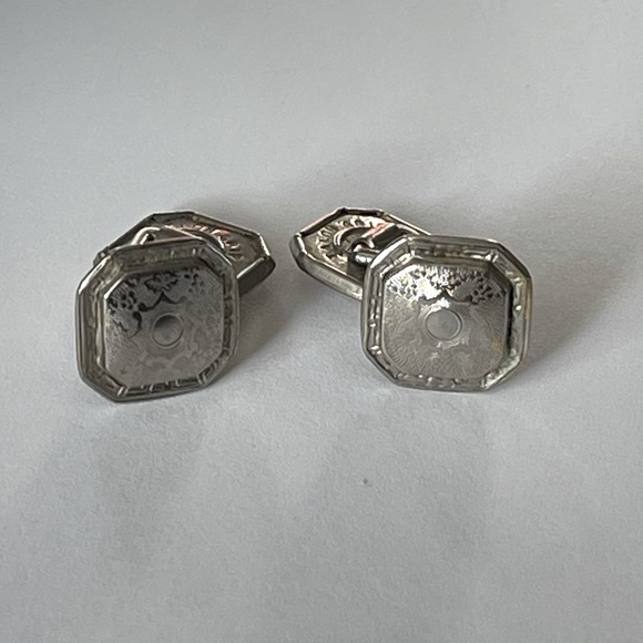 Belais Other - Belais 14k White Gold Front Talon Grip Signed Vintage Cufflinks